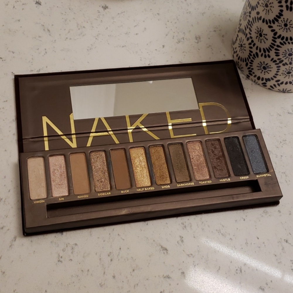 Urban Decay Naked one eyeshadow pallet